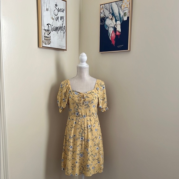Ally B Other - Floral Yellow Dress with Puff Sleeves